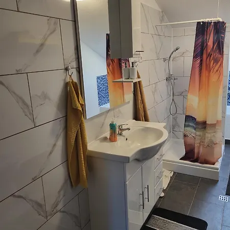 App Jure With Jacuzzi *